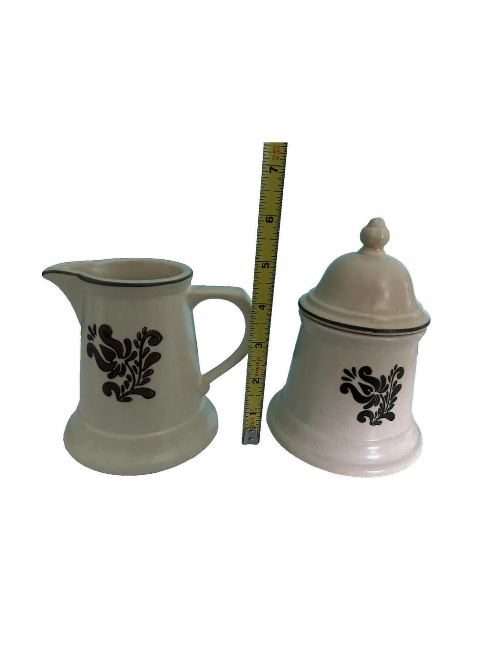 Pfaltzgraff Village Creamer 6 24 and Sugar Bowl with Lid 6 22 USA Vintage - Picture 4 of 6